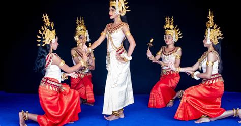 Siem Reap Street Food Tour & Apsara Dance with Dinner Show | GetYourGuide
