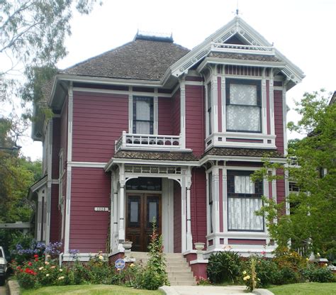 File:House at 1329 Carroll Ave., Los Angeles (Charmed House).JPG ...