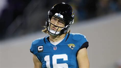 Report: Jacksonville Jaguars QB Trevor Lawrence Has Similar Stats to ...