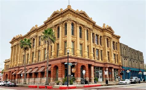 19 Best Attractions & Things to Do in Galveston | PlanetWare