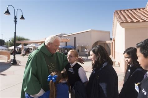 St. Viator priest serves 50 years sharing parishioners’ joys, sorrows | Las Vegas Review-Journal