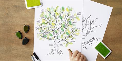 Teach Your Kids About Their Roots With This Delightful Family Tree Craft - DIY Family Tree