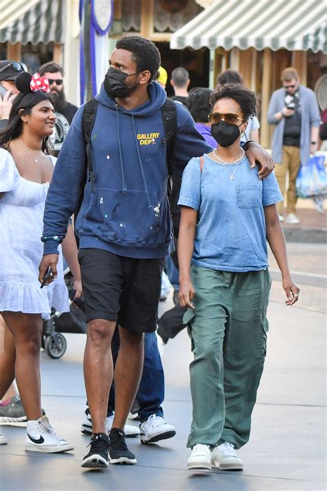 Kerry Washington With Husband Nnamdi Asomugha - Disneyland 04/09/2023 • CelebMafia