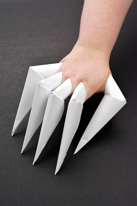 How to Make Paper Claws - BSS news