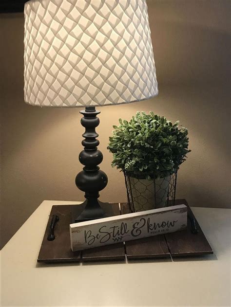 Love this lamp 💕 #farmhousedecorlivingroom (With images) | Country house decor, Farmhouse end ...