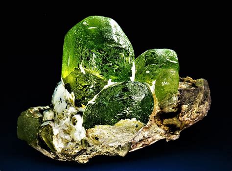 Olivine var. Peridot | Minerals and gemstones, Minerals, Olivine