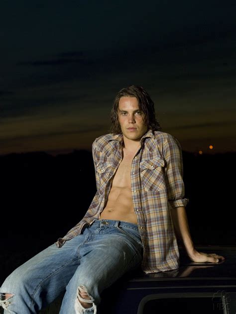 Pics Photos - Friday Night Lights Tim Riggins Taylor Kitsch