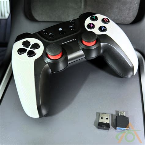 Wireless Game Controller