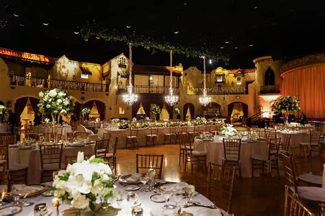 Timeless Indiana Roof Ballroom Wedding | A Classic Party Rental