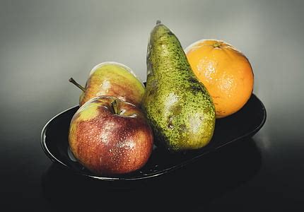 Royalty-Free photo: Sliced orange fruits | PickPik