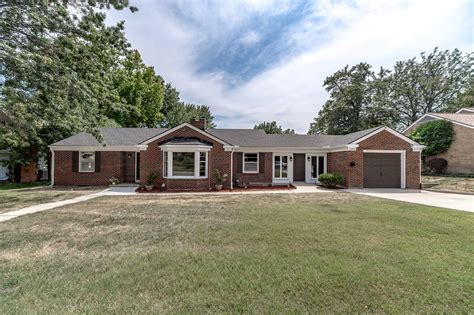 1203 E Pearl St, Harrisonville, MO 64701 | Trulia