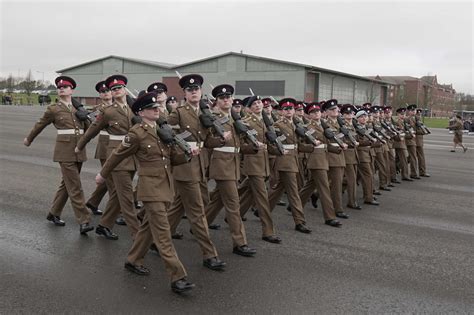 Smoking ban for new recruits at the Army Foundation College | Harrogate ...