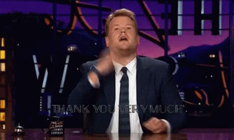 Bowing James Corden GIF - Bowing James Corden Thank You Very Much - Descubre y comparte GIF