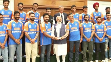 PM Modi Meets Team India After Victory in T20 World Cup 2024