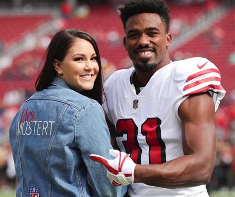 49ers RB Raheem Mostert's Wife Devon Helped Saved His Career