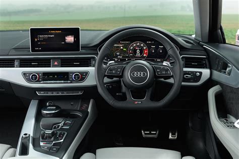 Audi RS4 Avant Interior, Sat Nav, Dashboard | What Car?