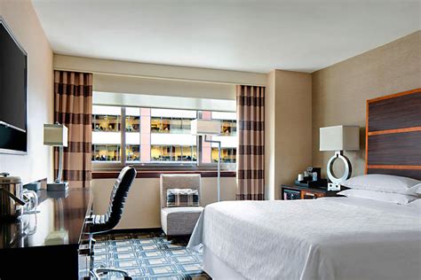 Sheraton New York Times Square Hotel | Allegiant Air