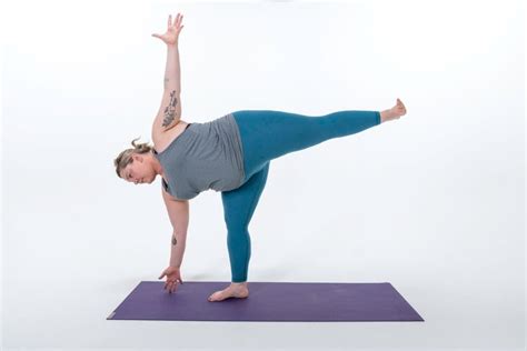 Sculpt Your Side Abs With These 4 Yoga Poses—No Crunches Needed