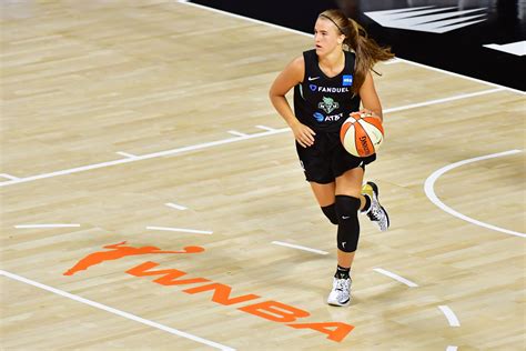 WNBA News: New York Liberty's Sabrina Ionescu Considering Playing Overseas | IBTimes