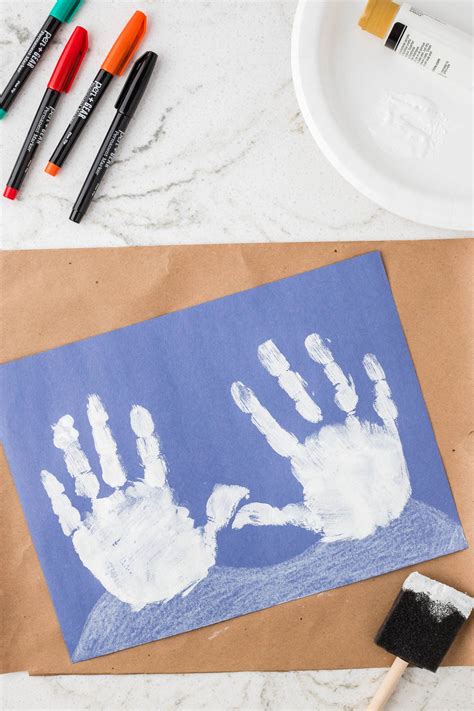 Snowman Handprint Craft - Kids Activity Zone