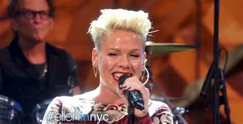 Pink Sings ‘Try’ Live on The Ellen Show in NYC and She’s Gorgeous (Video) – Leo Sigh