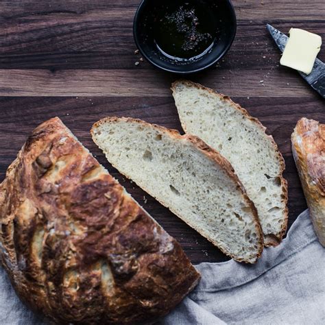 King Arthur Flour's No-Knead Crusty White Bread Recipe | Sur La Table