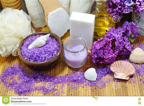 SPA - Aromatic Sea Salt and Scented Soap, Scented Candles and Massage Oil and Accessories for ...