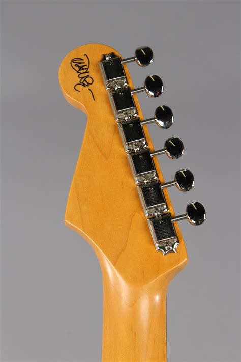 2012 Fender Artist Series John Mayer Stratocaster Sunburst | Guitar Chimp