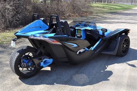 We’re Driving The 2020 Polaris Slingshot And It’s More Practical Than It Looks | Carscoops