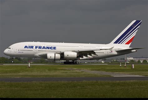 Airbus A380 Air France : photos de la sortie du premier exemplaire – AbriCoCotier.fr