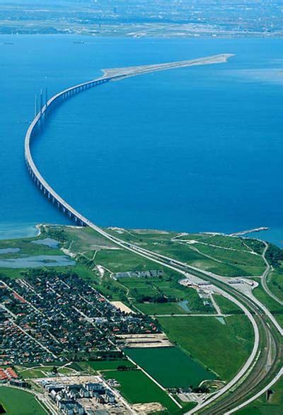 Oresund Bridge – The longest road and rail bridge-tunnel in Europe | Viagens, Lugares ...