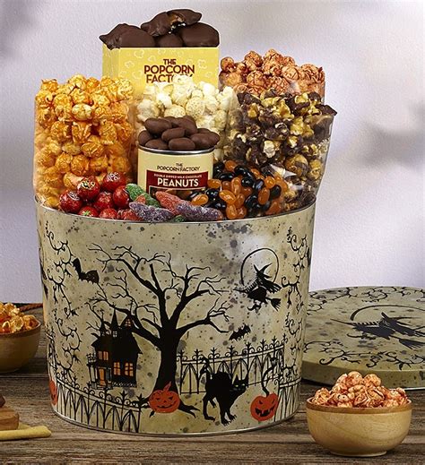 A Lucky Ladybug: The Popcorn Factory Halloween Trick or Treat #Giveaway