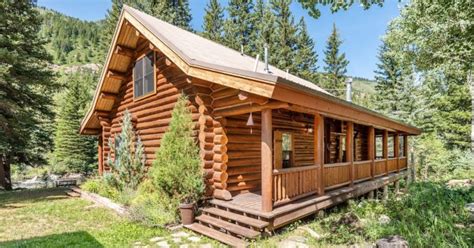 Cozy Log Cabin In Colorado - Off Grid Path