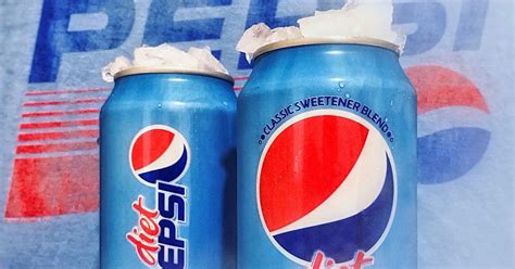 Classic Sweetener Diet Pepsi: MY BOYFRIEND'S BACK! | Snaxtime