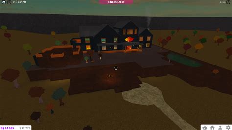 Recreated the Halloween 2006 Haunted Mansion in Welcome to Bloxburg ...