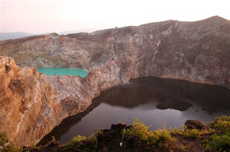 Kelimutu Crater Lakes - Lake Scientist