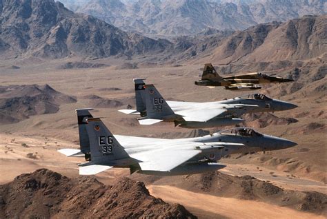 Operation Desert Storm: 25 Years Later | Fighter Sweep