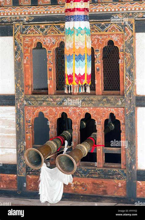 Traditional horns at the Wangdi Tsechu (Bhutan Stock Photo - Alamy