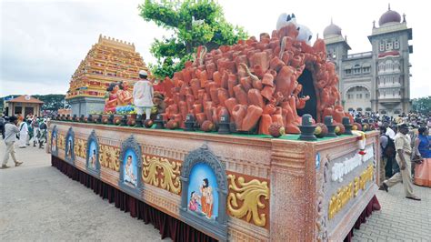 Dasara procession to have 42 tableaux - Star of Mysore