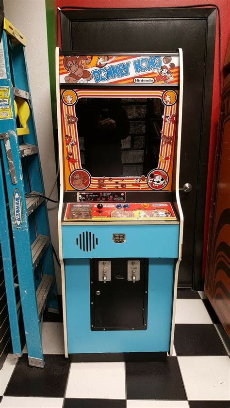 DONKEY KONG ARCADE GAME (1981) ORIGINAL MACHINE, CLASSIC | Arcade games, Arcade games for sale ...