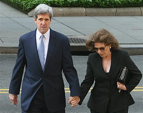 Teresa Heinz, John Kerry's Wife: 5 Fast Facts