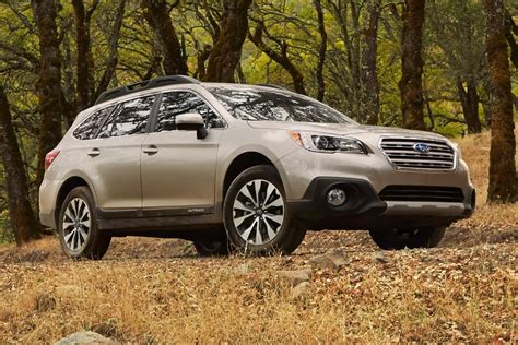 Used 2017 Subaru Outback Review & Ratings | Edmunds