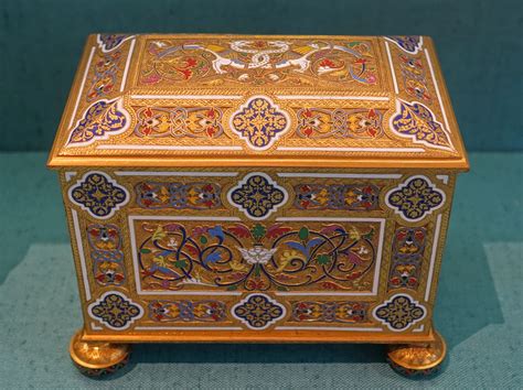 File:Jewellery box, Emile Philippe, Paris, c. 1873, gilt bronze, champleve and cloisonne enamel ...