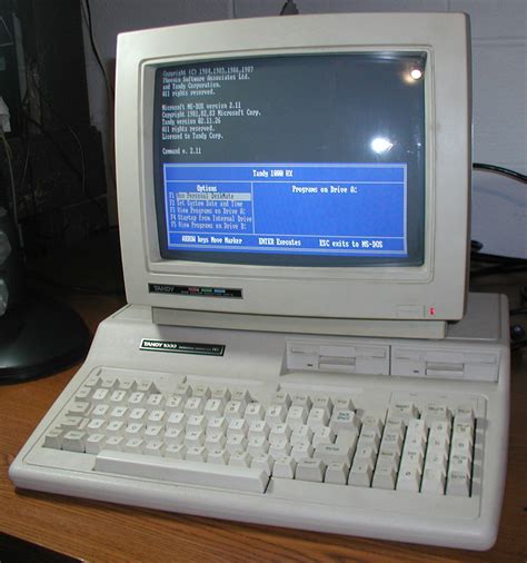 Vintage Computer Photos subject: tandy 1000 hx - vintagecomputer.net ...