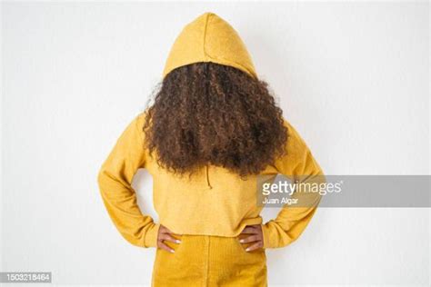 99 Hoodie Hiding Face Stock Photos, High-Res Pictures, and Images - Getty Images