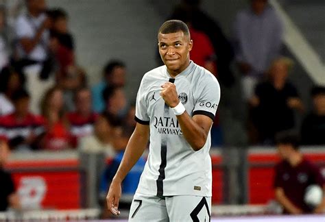 Video: Mbappe becomes the first player in PSG history to score five ...