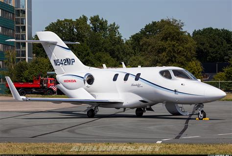 Honda HA-420 HondaJet - Untitled | Aviation Photo #5611861 | Airliners.net