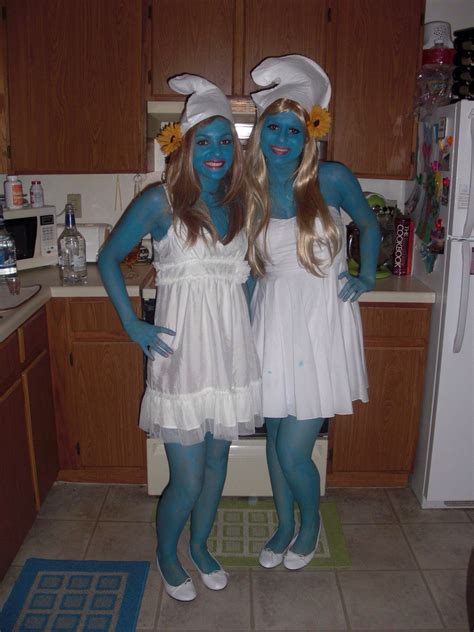 Smurfette Halloween costume | Smurfette costumes, Smurfette halloween costume, Halloween parade