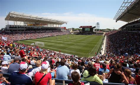 Chicago Fire sell stadium naming rights to SeatGeek - SportsPro