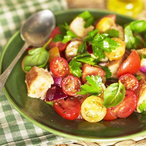 Panzanella Recipe – Italian-Style Tomato Salad, With Ciabatta and Fresh Herbs